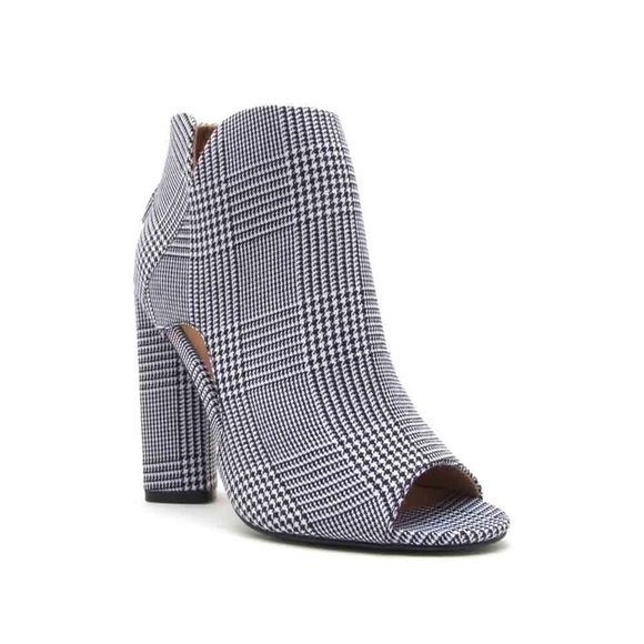 Glen plaid peep toe side cutout bootie 2 LEFT!! - Picture 4 of 4
